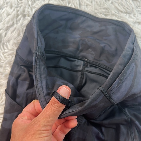 Lululemon Fast and Free Crop II 19" *Nulux Incognito Camo Multi Grey - Picture 3 of 6